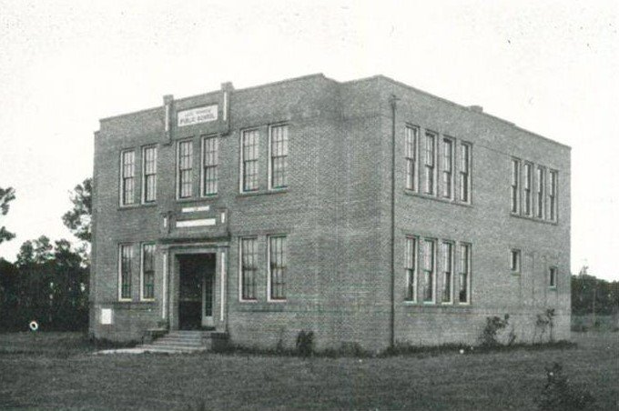 Lake Monroe Public School, Constructed in 1919